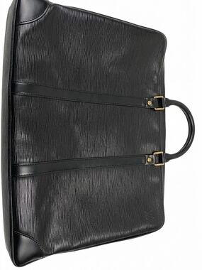 Louis Vuitton Black Leather Brifcase - Classic Professional Carry